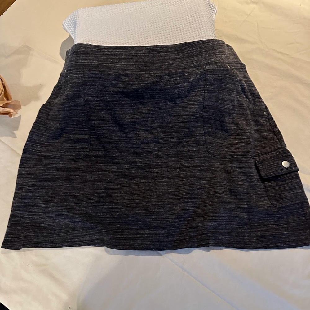 Skort